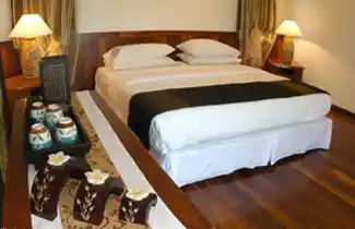 酒店房间