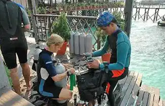 潜水中心